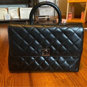 Quilted leather handbag